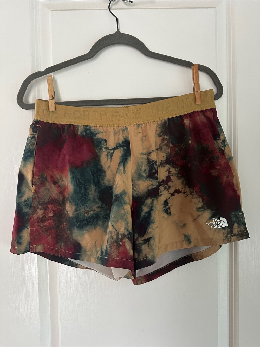 The North Face Women's Tie-Dye Athletic Shorts in Tan, Burgundy & Teal size med